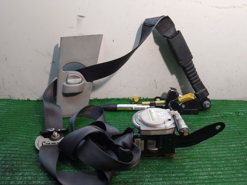 Recambio de cinturon seguridad delantero derecho para honda civic viii hatchback (fn, fk) 2.2 ctdi (fk3) referencia OEM IAM 501T