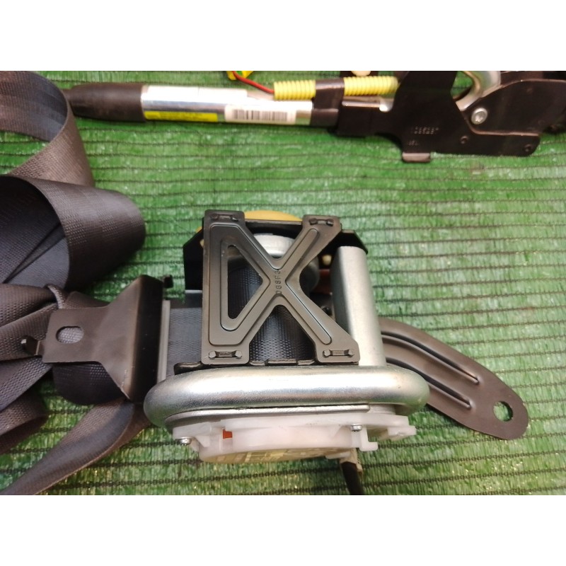 Recambio de cinturon seguridad delantero derecho para honda civic viii hatchback (fn, fk) 2.2 ctdi (fk3) referencia OEM IAM 501T