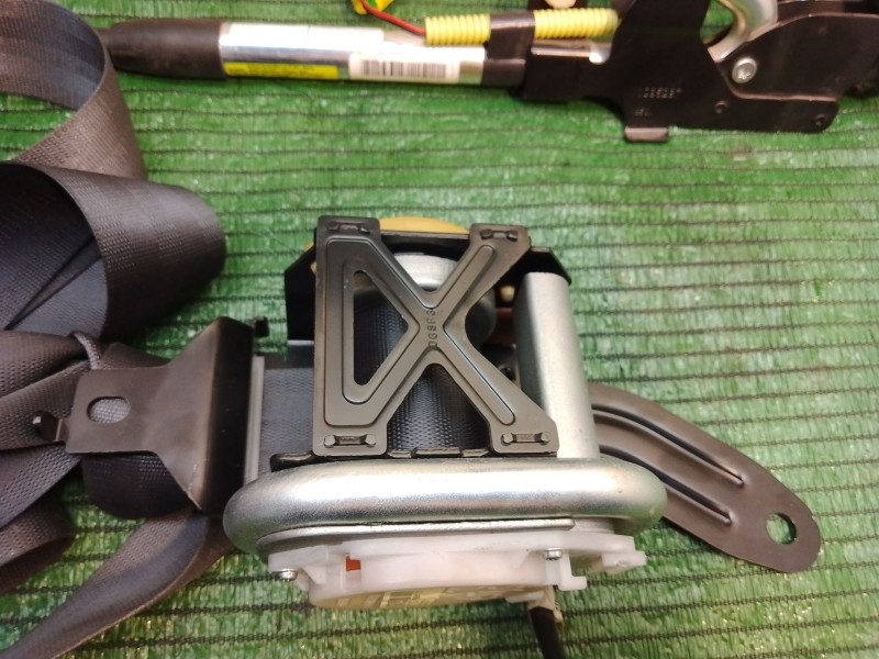 Recambio de cinturon seguridad delantero derecho para honda civic viii hatchback (fn, fk) 2.2 ctdi (fk3) referencia OEM IAM 501T