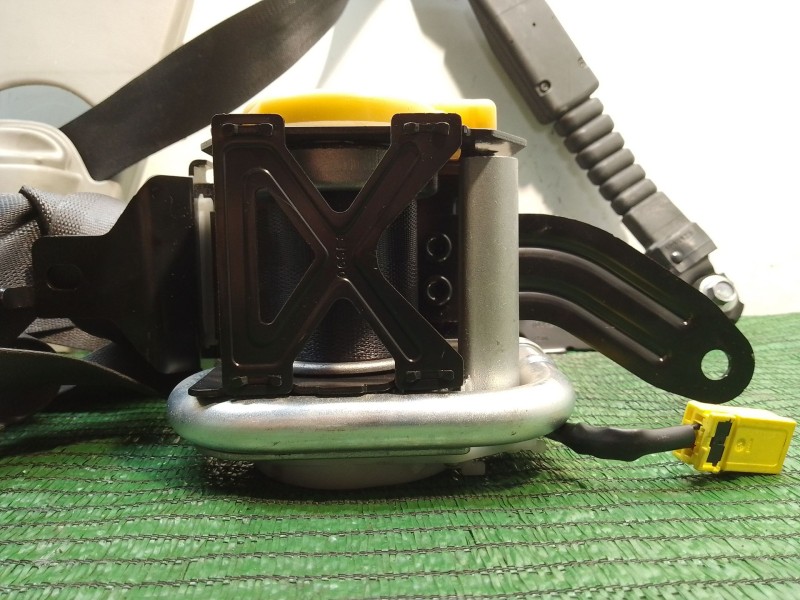 Recambio de cinturon seguridad delantero derecho para honda civic viii hatchback (fn, fk) 2.2 ctdi (fk3) referencia OEM IAM 501T