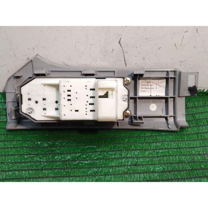 Recambio de mando elevalunas delantero izquierdo para toyota yaris (_p1_) 1.5 (ncp13_) referencia OEM IAM 74232D110 74232D110 74
