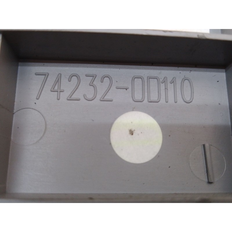 Recambio de mando elevalunas delantero izquierdo para toyota yaris (_p1_) 1.5 (ncp13_) referencia OEM IAM 74232D110 74232D110 74