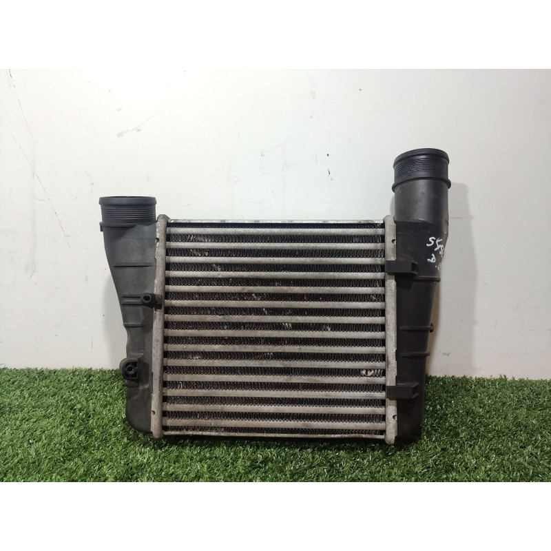 Recambio de intercooler para seat exeo st (3r5) 2.0 tdi referencia OEM IAM   