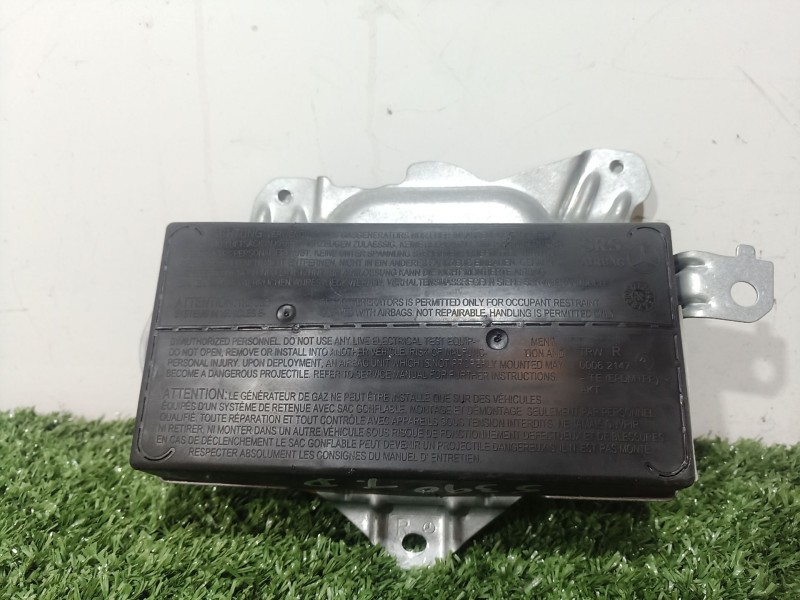 Recambio de airbag lateral trasero derecho para mercedes-benz clase s (w220) berlina 3.2 cdi cat referencia OEM IAM 00063243 000