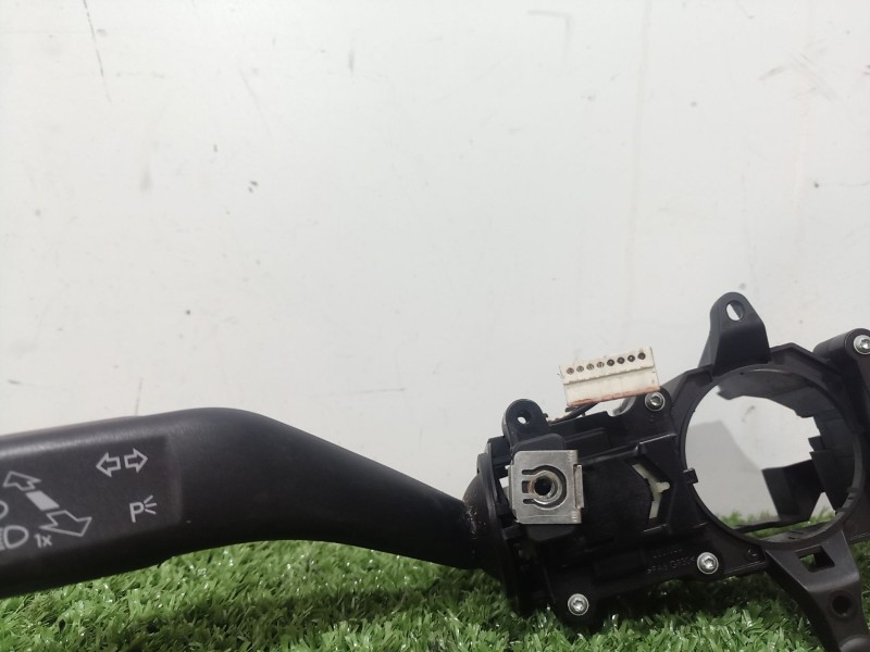 Recambio de mando intermitentes para skoda octavia ii (1z3) 1.6 tdi referencia OEM IAM 5K0953502L 5K0953502L 5K0953502L