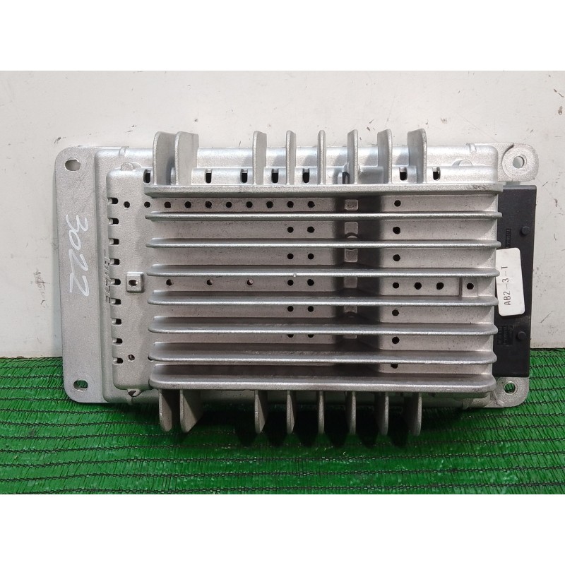 Recambio de amplificador audio para audi a3 (8p) 2.0 tdi ambiente referencia OEM IAM 8P3035223 449013 280348001