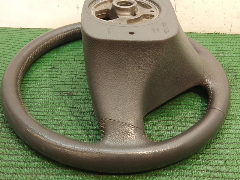 Recambio de volante para volvo s60 berlina referencia OEM IAM 8666883 CU55036213320071 08666887