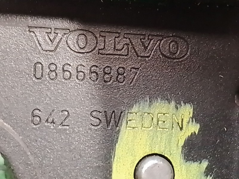 Recambio de volante para volvo s60 berlina referencia OEM IAM 8666883 CU55036213320071 08666887