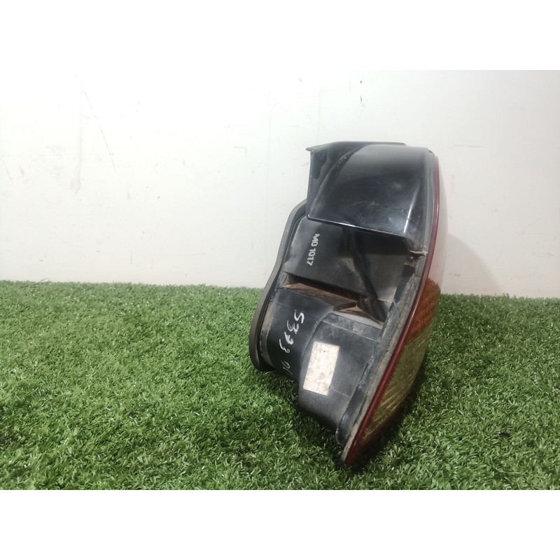 Recambio de faro derecho para hyundai coupe (rd) 1.6 16v cat referencia OEM IAM   