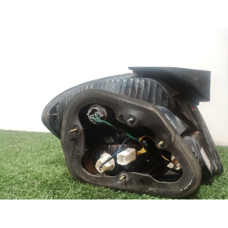 Recambio de faro derecho para hyundai coupe (rd) 1.6 16v cat referencia OEM IAM   