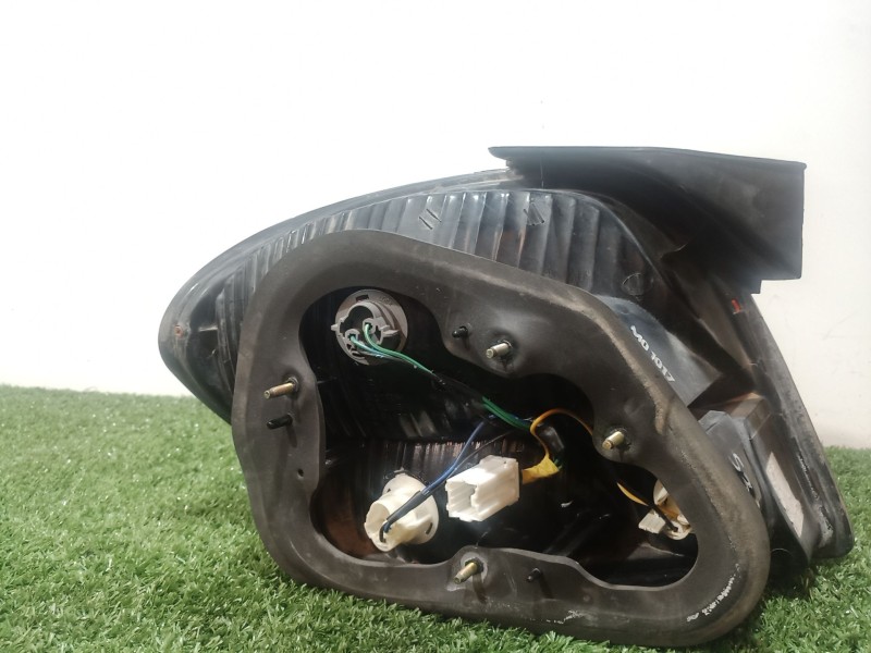 Recambio de faro derecho para hyundai coupe (rd) 1.6 16v cat referencia OEM IAM   