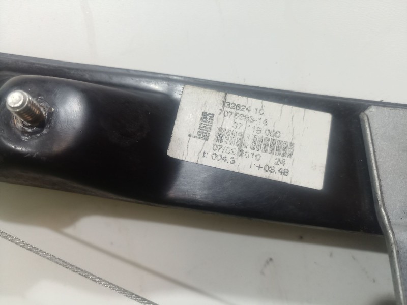 Recambio de elevalunas trasero izquierdo para bmw serie 3 berlina (e90) 316d referencia OEM IAM   