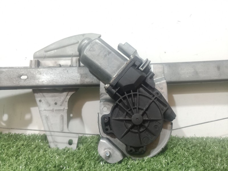 Recambio de elevalunas trasero izquierdo para peugeot 107 básico referencia OEM IAM   