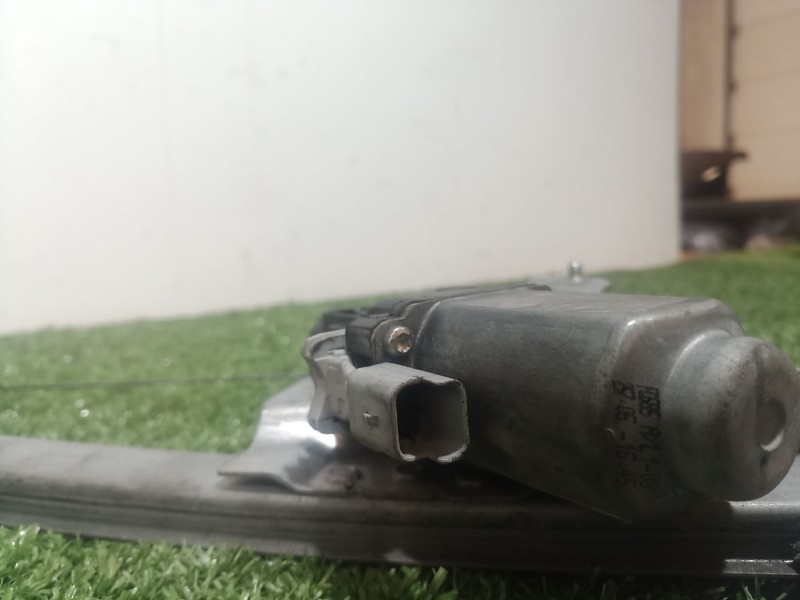 Recambio de elevalunas trasero izquierdo para peugeot 107 básico referencia OEM IAM   