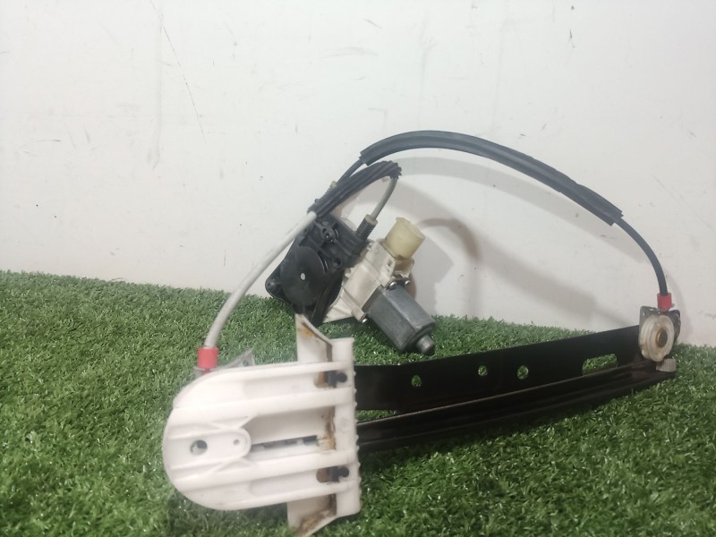 Recambio de elevalunas trasero derecho para ford mondeo ber. (ca2) ambiente referencia OEM IAM   