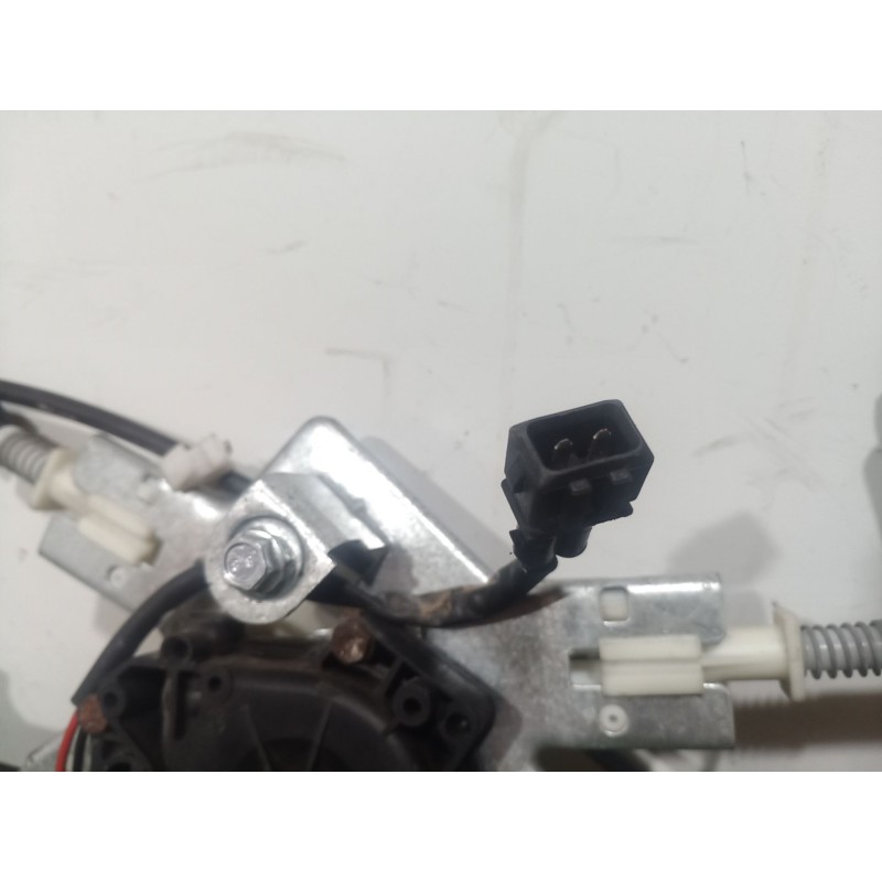 Recambio de elevalunas delantero derecho para seat cordoba berlina (6k2) stella referencia OEM IAM   