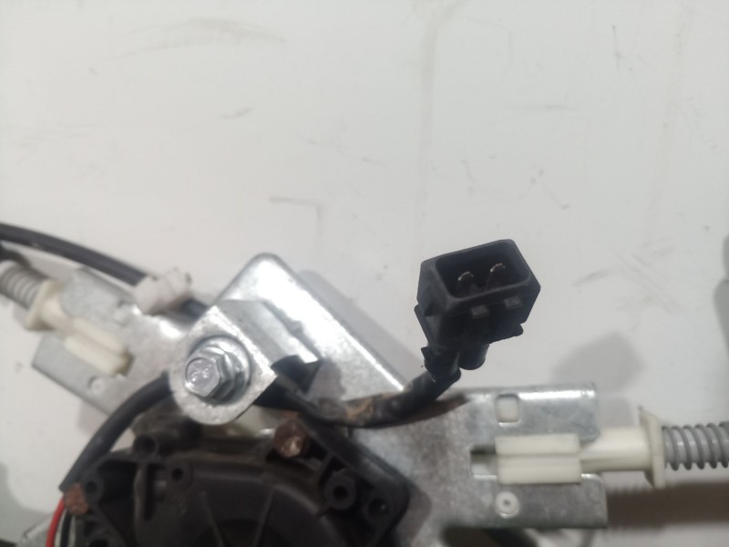 Recambio de elevalunas delantero derecho para seat cordoba berlina (6k2) stella referencia OEM IAM   