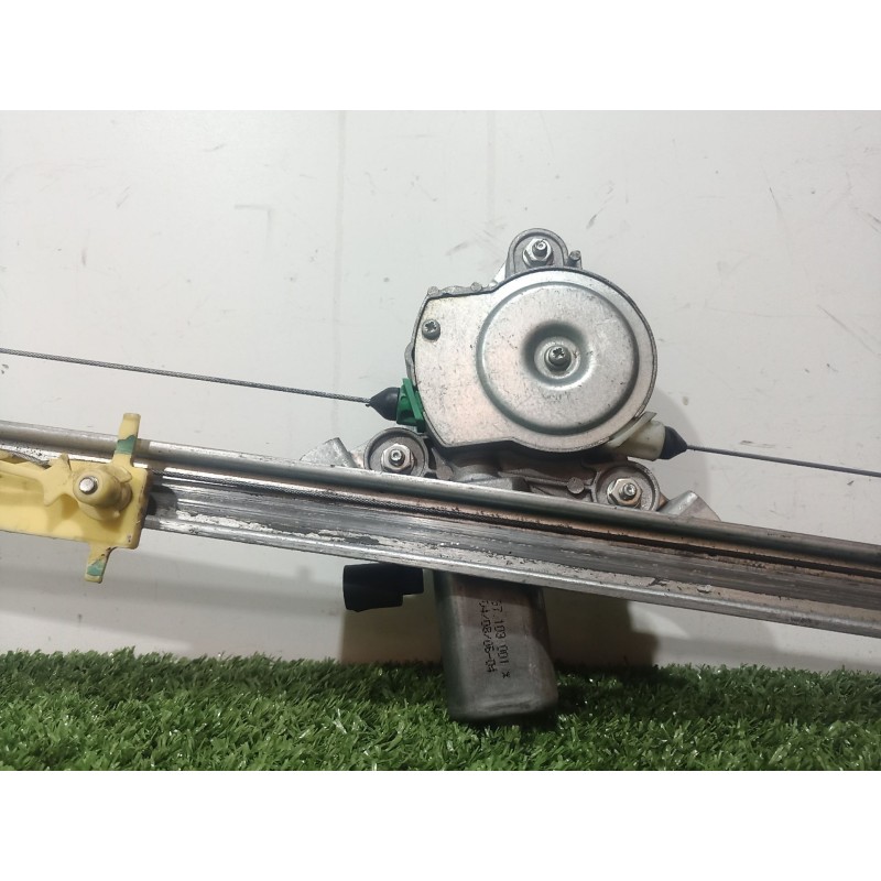 Recambio de elevalunas delantero derecho para renault trafic caja cerrada (ab 4.01) l1h2 2,9t caja cerrada, techo elevado, corto