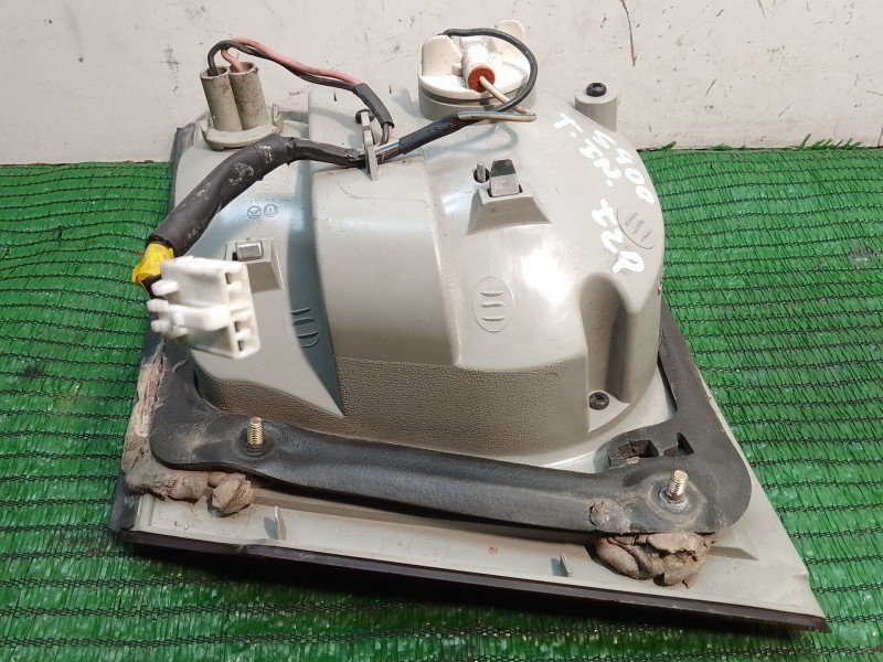 Recambio de piloto trasero izquierdo interior para kia carens referencia OEM IAM 0K2FB51170 0K2FB51170 0K2FB51170