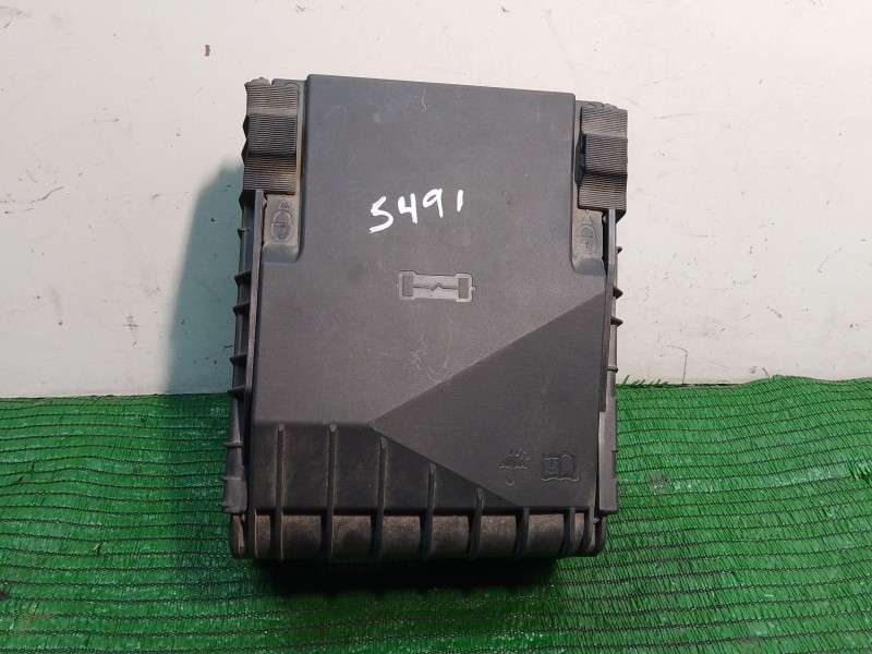 Recambio de caja reles / fusibles para volkswagen passat b6 (3c2) 2.0 tdi referencia OEM IAM 63592777 L0190326080906 3C0937125