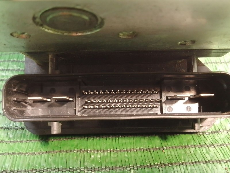Recambio de abs para kia sorento ii (xm) 2.4 cvvt referencia OEM IAM 589102P900 5WY7055B BH6013B210