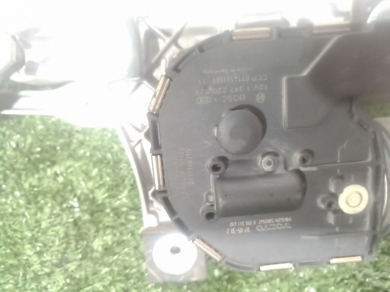 Recambio de motor limpia delantero para volvo c30 1.6 d drive kinetic referencia OEM IAM   