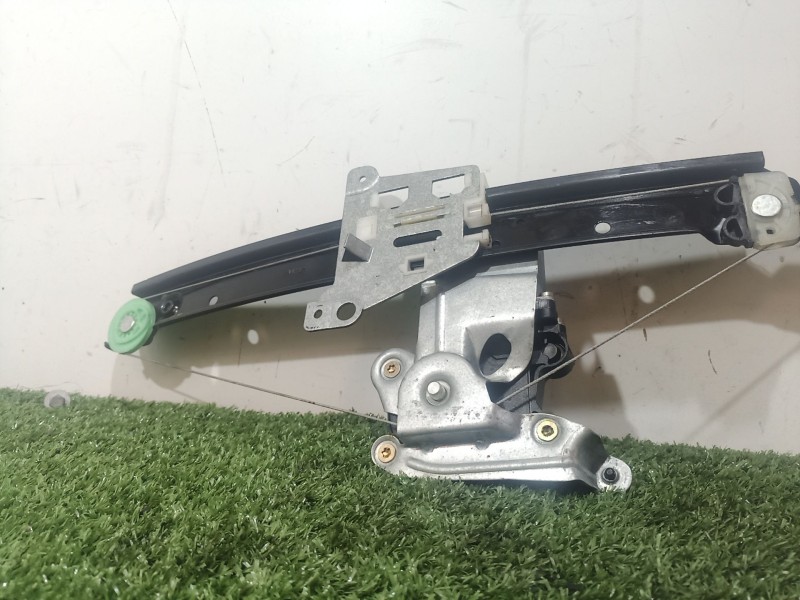 Recambio de elevalunas trasero derecho para volvo s60 berlina referencia OEM IAM   