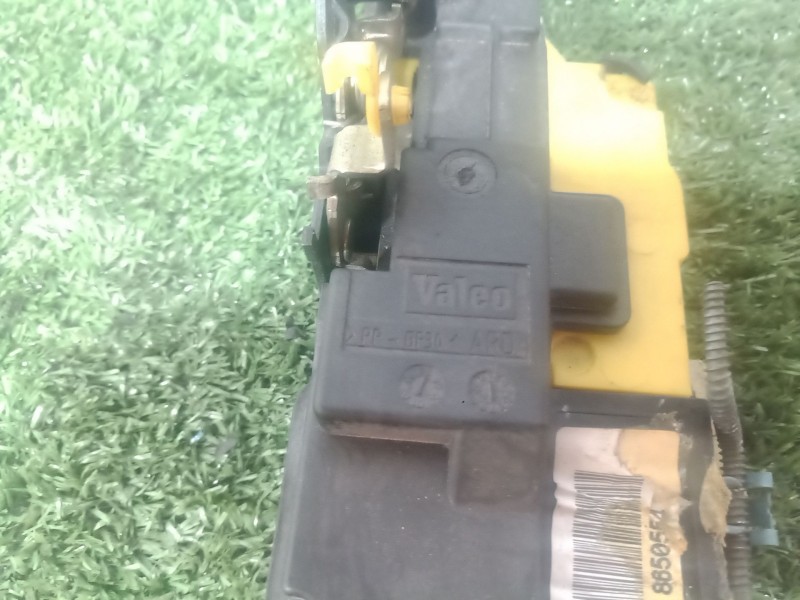 Recambio de cerradura puerta trasera derecha para volvo s60 berlina referencia OEM IAM   