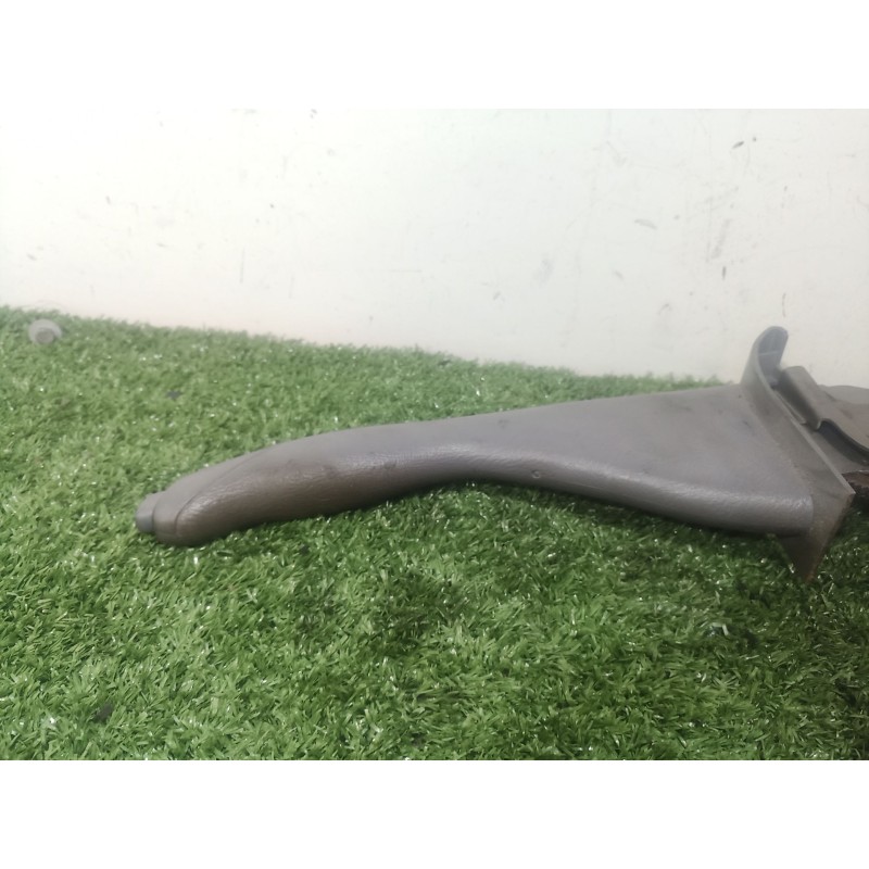 Recambio de palanca freno de mano para hyundai trajet (fo) 2.0 gls referencia OEM IAM 938303A0 938303A0 938303A0