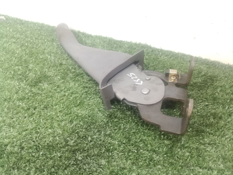 Recambio de palanca freno de mano para hyundai trajet (fo) 2.0 gls referencia OEM IAM 938303A0 938303A0 938303A0