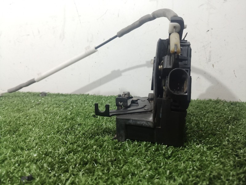 Recambio de cerradura puerta delantera derecha para bmw serie 3 compact (e46) 316ti referencia OEM IAM   