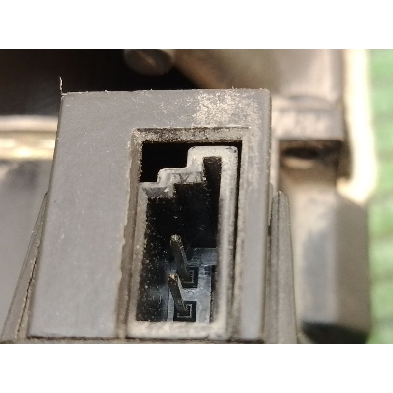 Recambio de cinturon seguridad delantero derecho para mercedes-benz clase s (w220) berlina 3.2 cdi cat referencia OEM IAM 201868