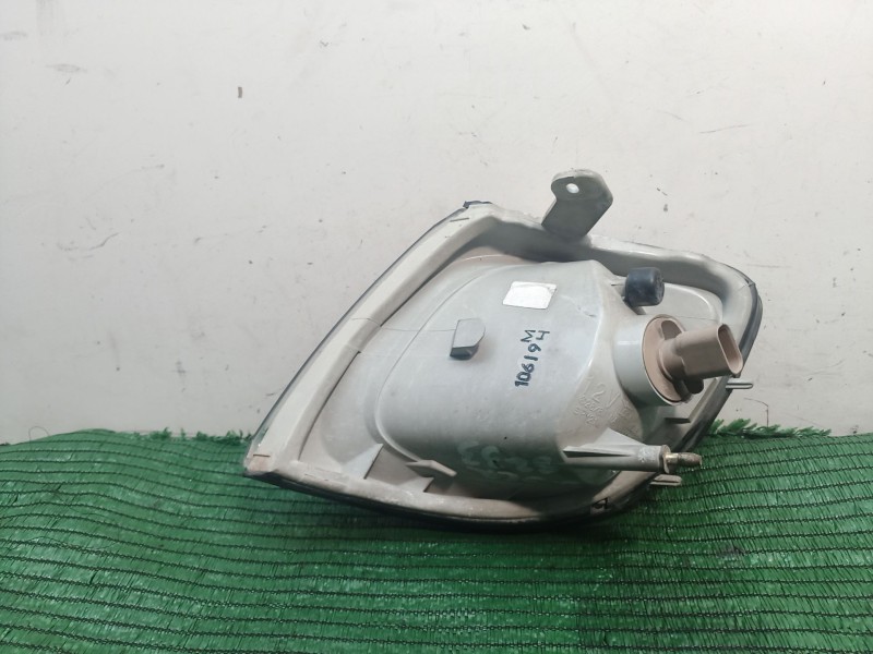 Recambio de piloto delantero derecho para hyundai trajet (fo) 2.0 gls referencia OEM IAM   