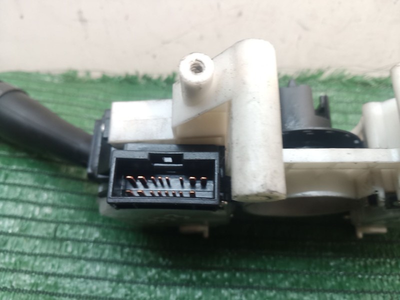 Recambio de mando luces para hyundai trajet (fo) 2.0 gls referencia OEM IAM   