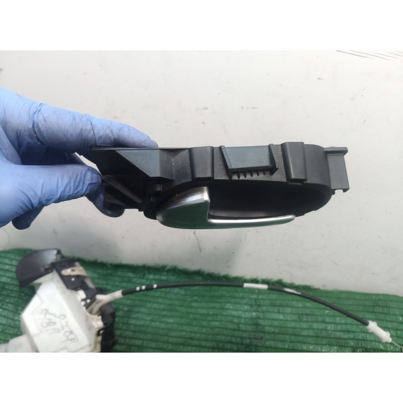 Recambio de cerradura puerta delantera izquierda para peugeot 508 i (8d_) 2.0 hdi referencia OEM IAM   