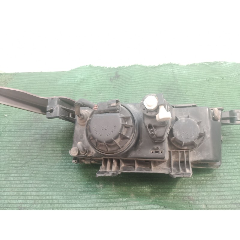 Recambio de faro derecho para ssangyong musso (fj) 2.9 d referencia OEM IAM SINREF SIN REF SIN REF