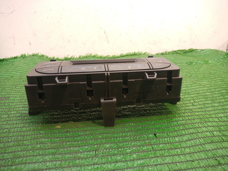 Recambio de mando climatizador para citroën c2 audace referencia OEM IAM   