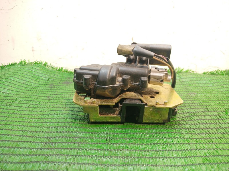 Recambio de cerradura maletero / porton para chrysler voyager (rg) 2.5 crd grand voyager limited referencia OEM IAM 678AA 678AA 