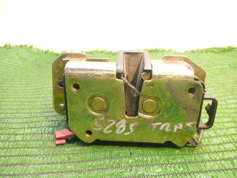 Recambio de cerradura maletero / porton para chrysler voyager (rg) 2.5 crd grand voyager limited referencia OEM IAM 678AA 678AA 