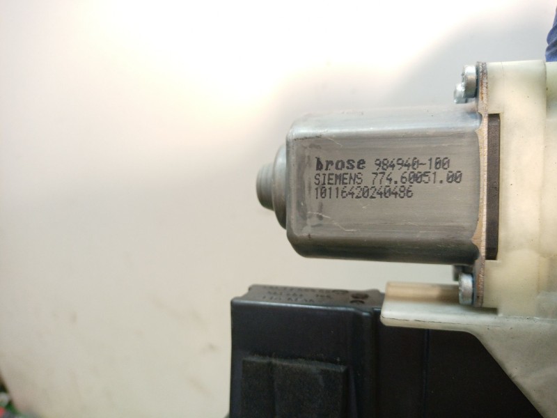 Recambio de elevalunas delantero derecho para citroën c4 berlina referencia OEM IAM   