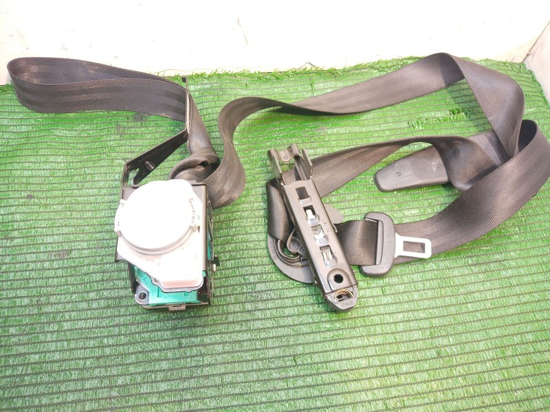 Recambio de cinturon seguridad delantero para volkswagen touareg (7p6) v6 tdi bluemotion premium referencia OEM IAM   