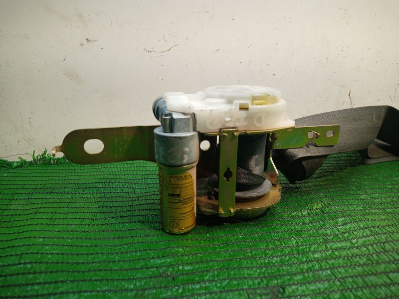 Recambio de cinturon seguridad delantero izquierdo para hyundai trajet (fo) 2.0 gls referencia OEM IAM   