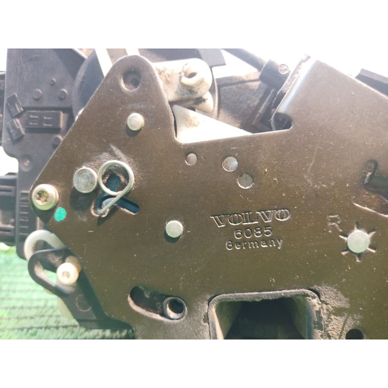 Recambio de cerradura puerta trasera derecha para volvo s70 (874) 2.5 tdi referencia OEM IAM   