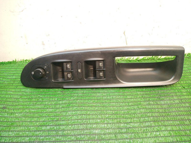 Recambio de mando elevalunas delantero izquierdo para volkswagen passat berlina (3c2) advance referencia OEM IAM   