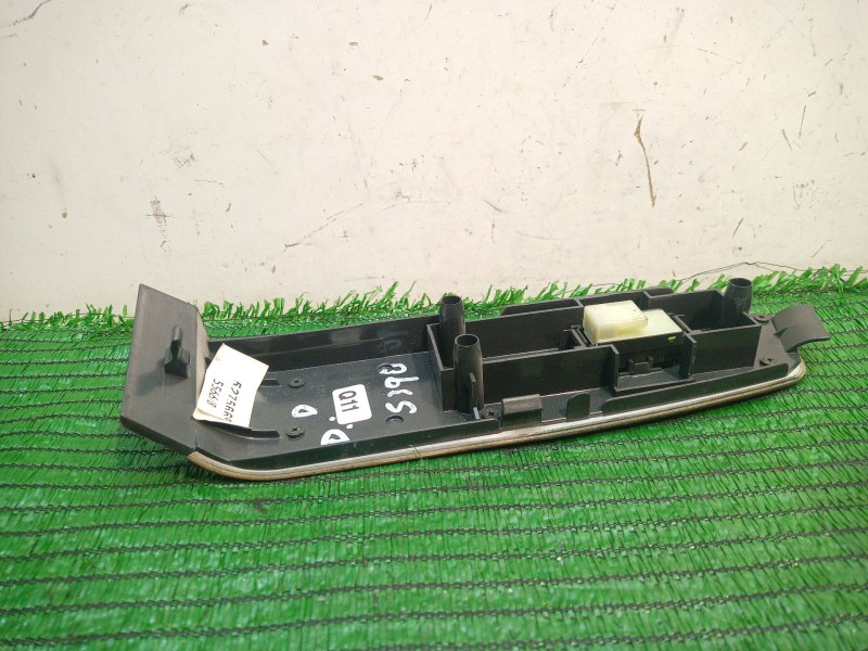 Recambio de mando elevalunas delantero derecho para mercedes-benz clase s (w220) berlina 3.2 cdi cat referencia OEM IAM 534241 5