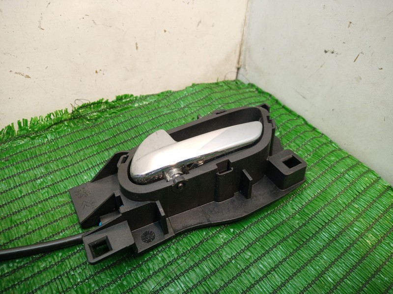 Recambio de cerradura puerta trasera izquierda para citroën c4 berlina referencia OEM IAM   