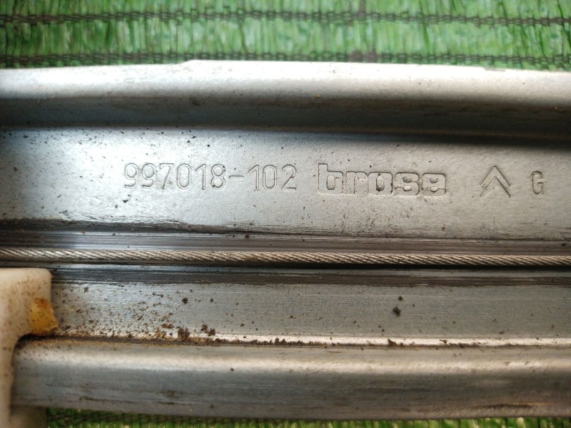 Recambio de elevalunas delantero izquierdo para citroën c4 berlina referencia OEM IAM   