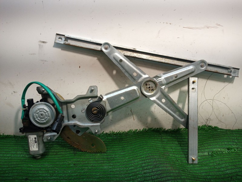 Recambio de mando elevalunas trasero izquierdo para kia carens referencia OEM IAM XH504P0 XH504P0 XH504P0