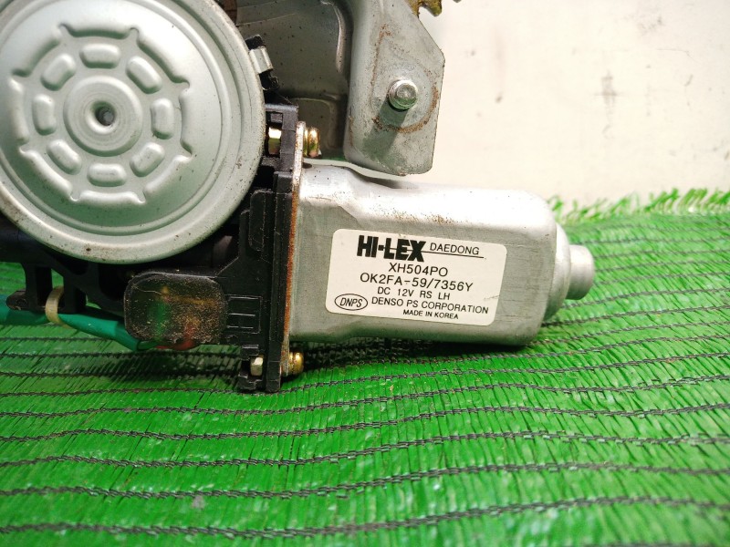 Recambio de mando elevalunas trasero izquierdo para kia carens referencia OEM IAM XH504P0 XH504P0 XH504P0