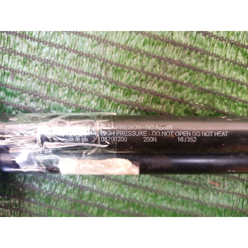 Recambio de amortiguadores maletero / porton para bmw serie 7 (e65/e66) 6.0 cat referencia OEM IAM   